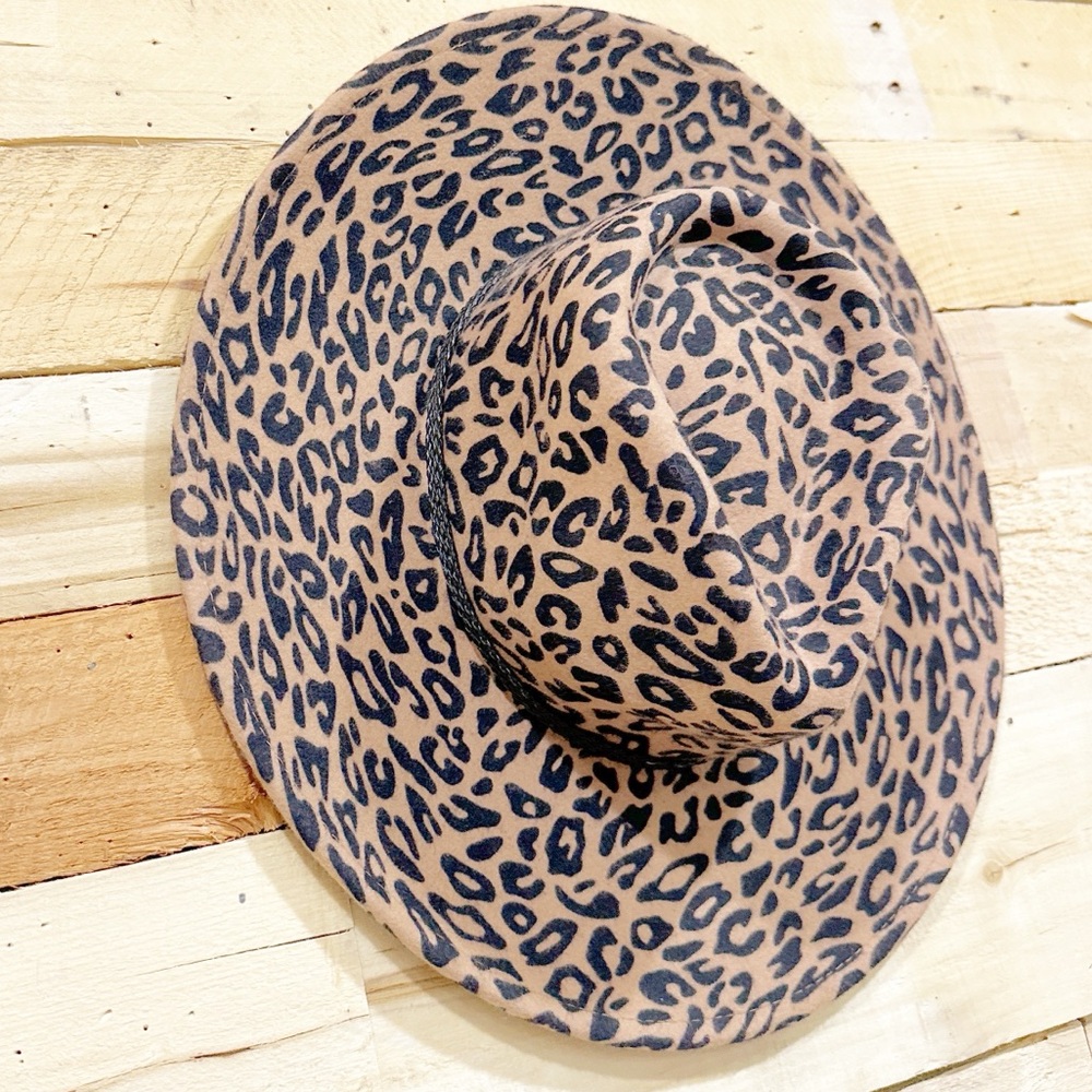 Olive & Pique 100% Wool Large Wide Brim Hat Leopard Cowgirl Western Adjustable